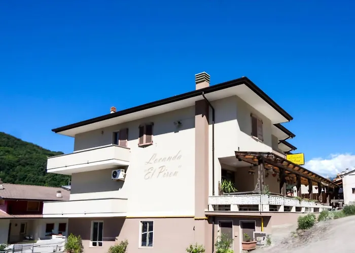 El Piron Πανδοχείο